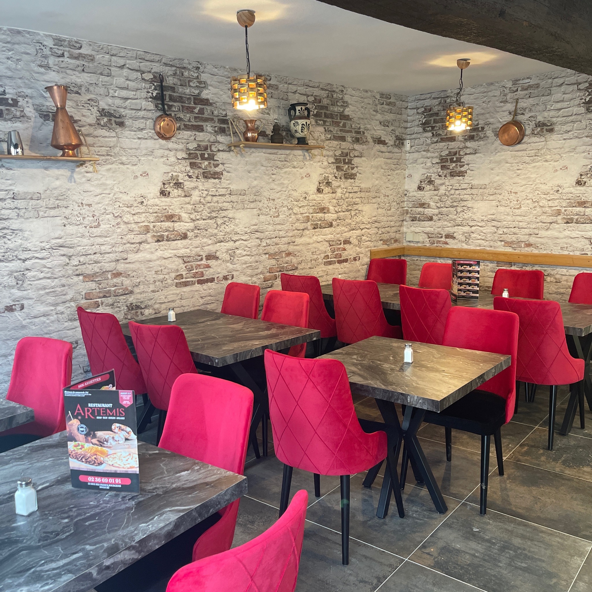 Salle du restaurant Artemis